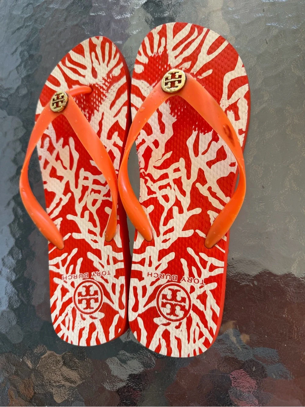 Tory Burch Orange Coral-Print Logo Flip Flops
